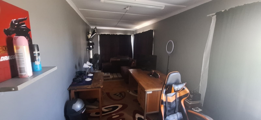 3 Bedroom Property for Sale in Steynsrus Free State